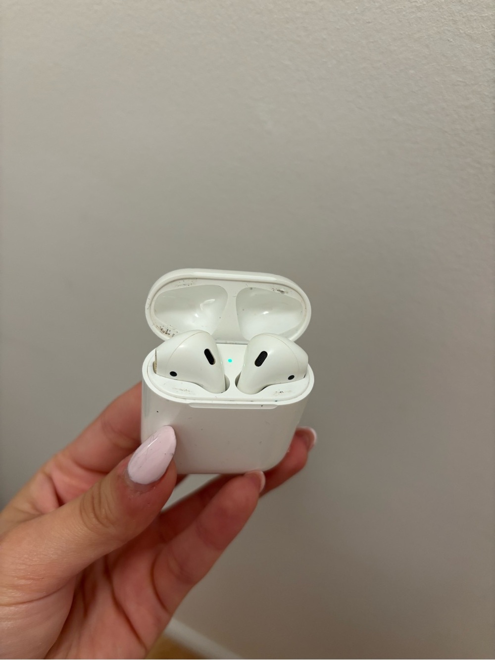 Apple AirPods first gen